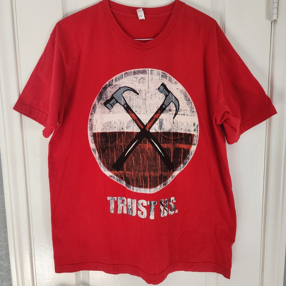 Roger Waters The Wall Live Tour 2010 T-Shirt Red XL American Apparel Made in USA